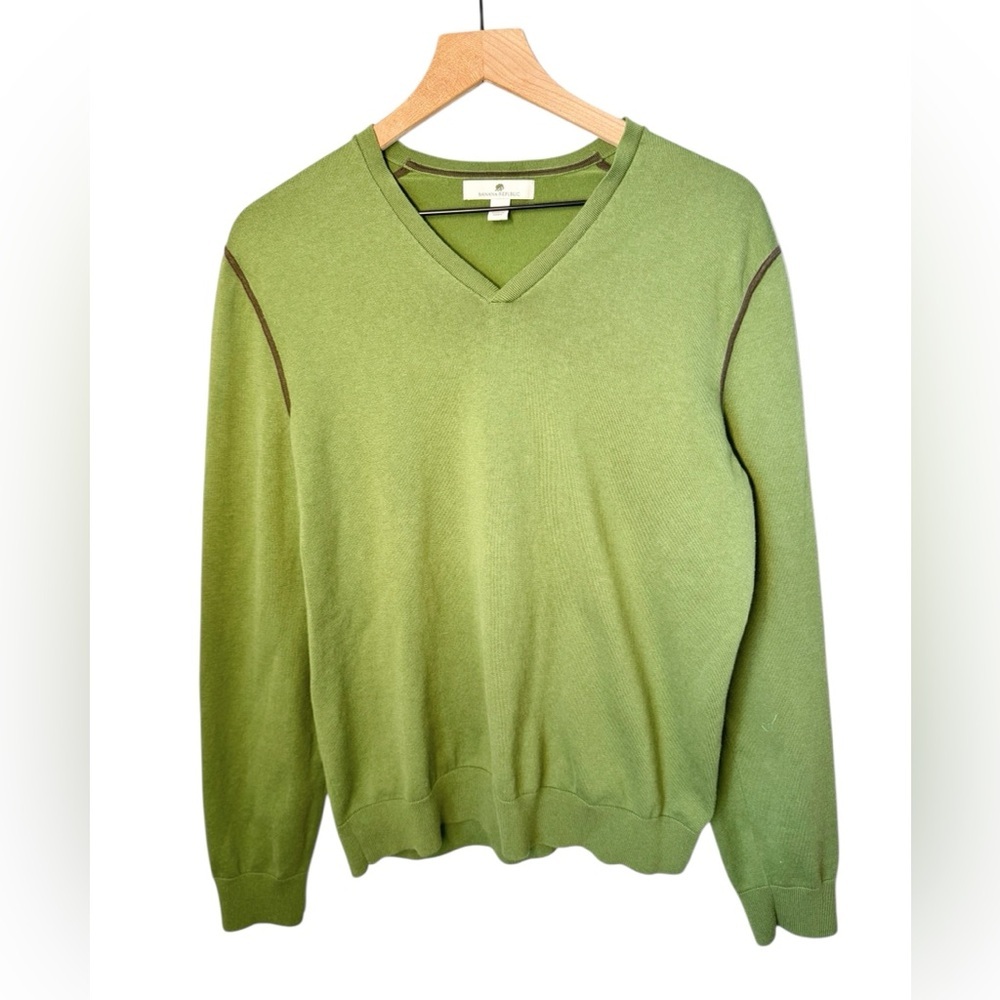 Banana Republic Men’s Deep V-Neck Lime Green Sweater Contrast Stitching Sz M